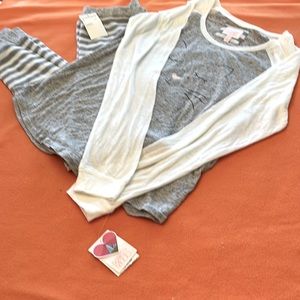 Comfy 2 piece pajama set, size small by MAKE+MODEL, NWT
